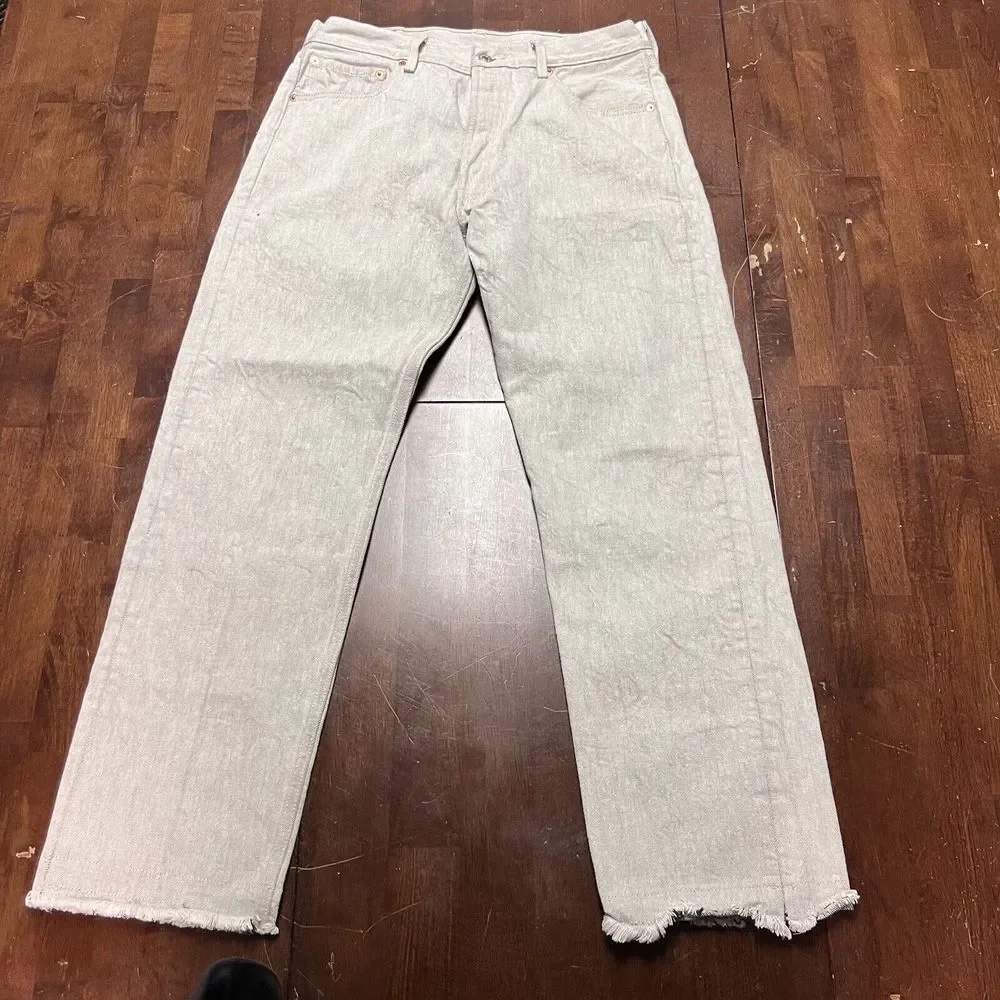 Levi's 501 Jeans Mens 36 (fits 34x31) Gray Button Fly Straight Fit Denim Pants‎